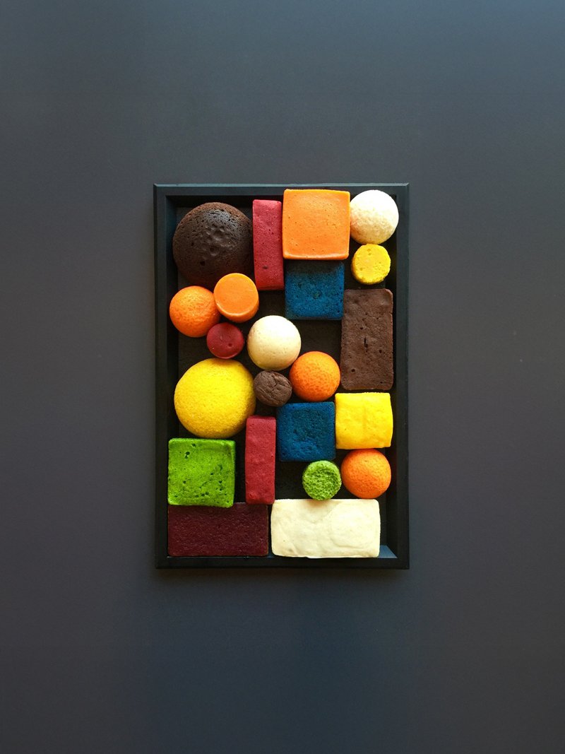Design culinaire, jeu de construction, puzzle, couleurs, gâteau,sponge cake